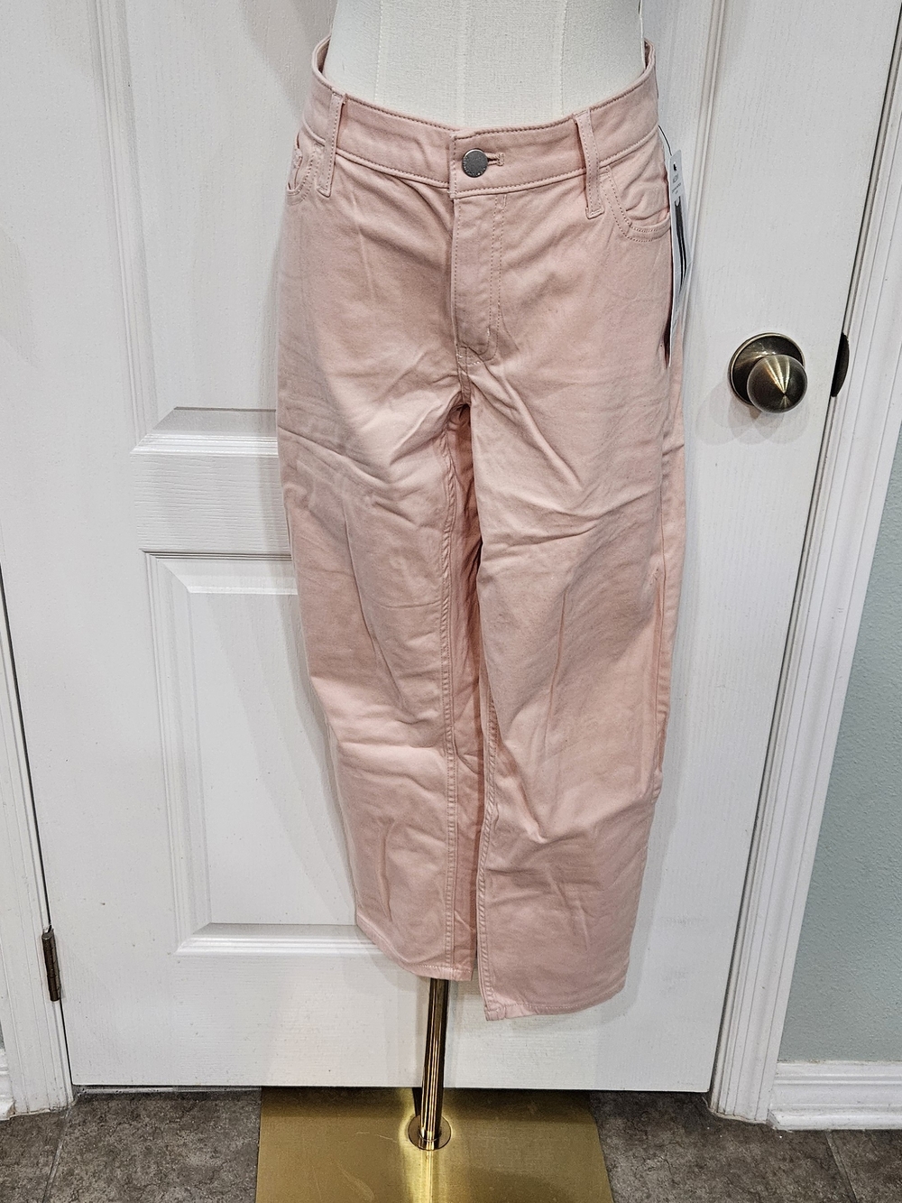 Calvin Klein Jeans Light Pink Cropped Straight-Leg Pants